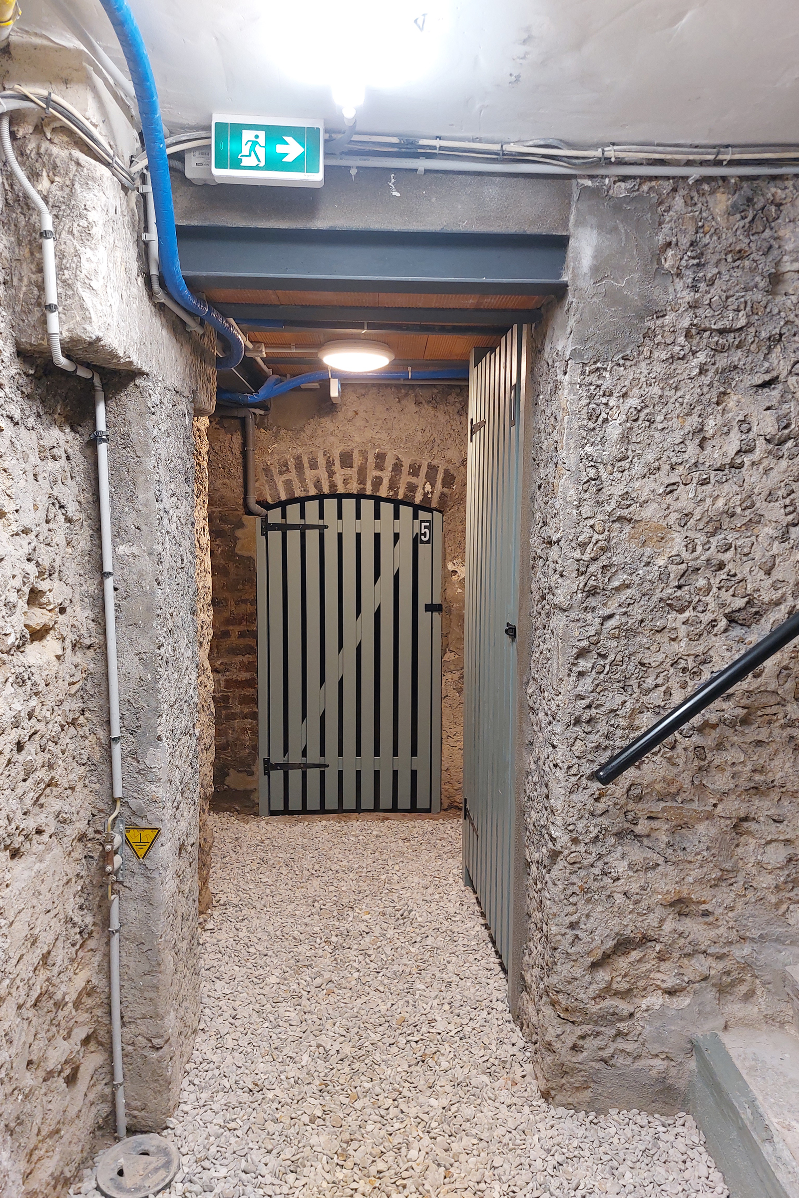 Circulation des caves après travaux d'assainissement à Paris 17